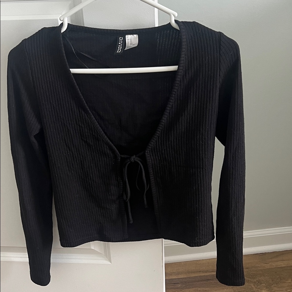 H&M Black Ribbed Tie-Front Long Sleeve Top